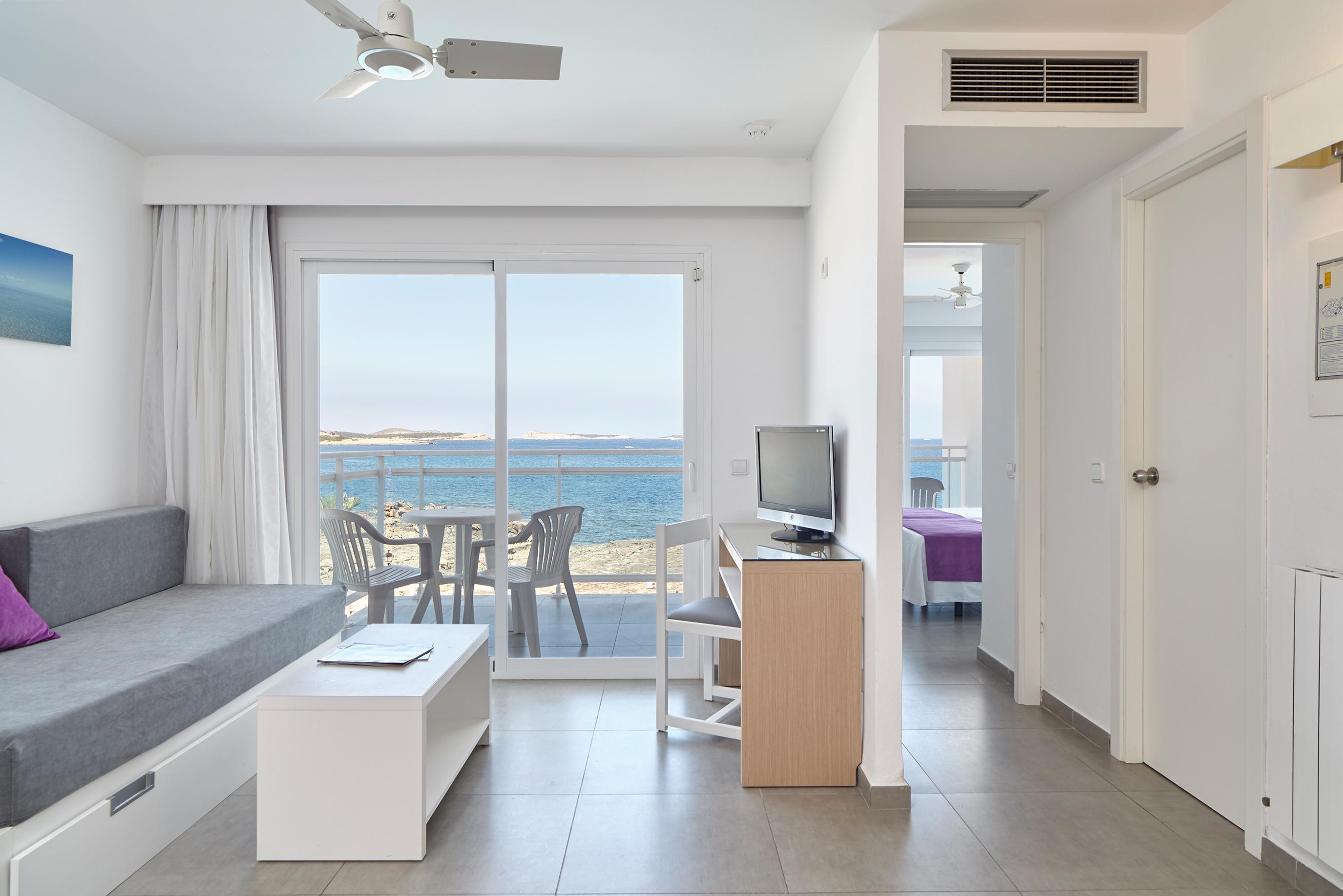 Aparthotel Nereida Sant Antoni de Portmany Exterior foto