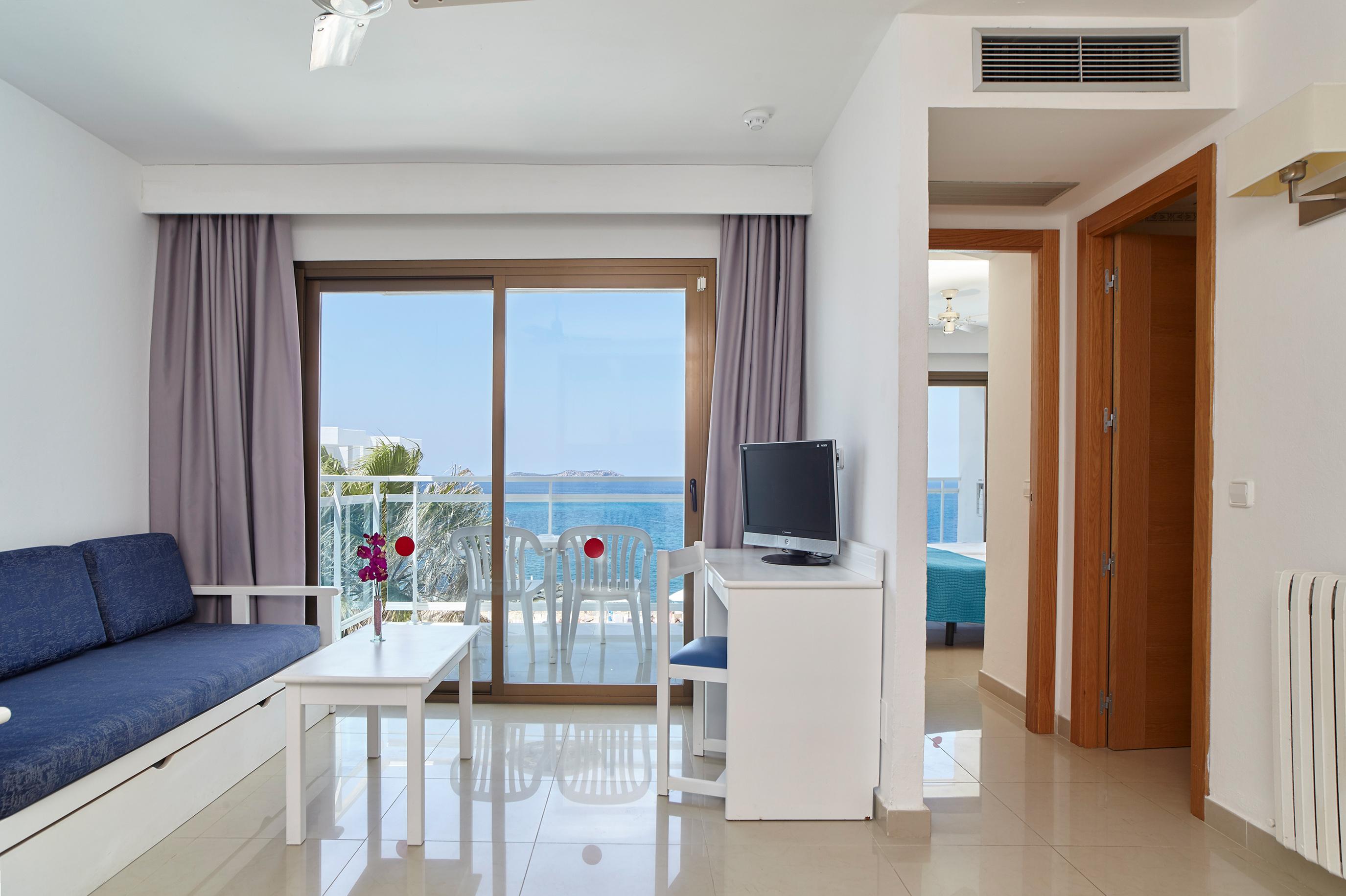 Aparthotel Nereida Sant Antoni de Portmany Exterior foto