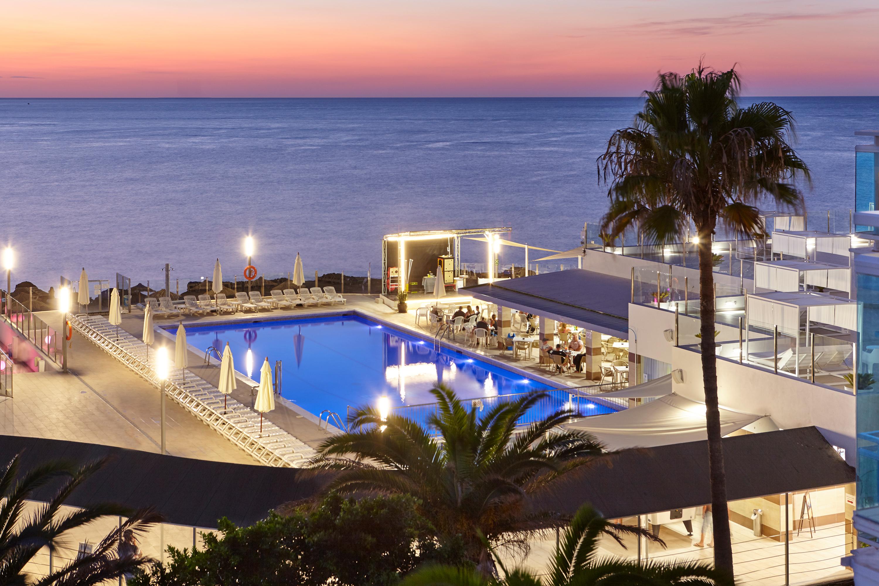 Aparthotel Nereida Sant Antoni de Portmany Exterior foto