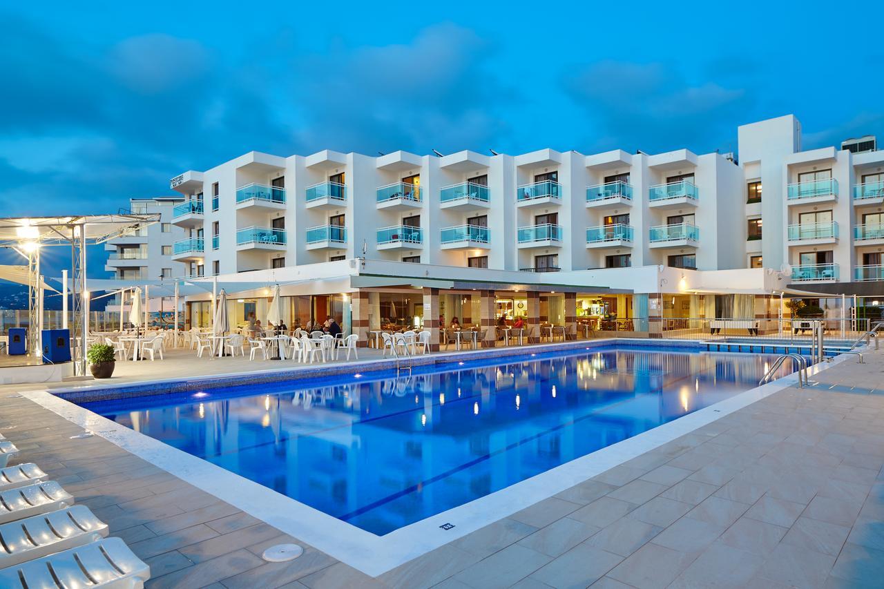 Aparthotel Nereida Sant Antoni de Portmany Exterior foto